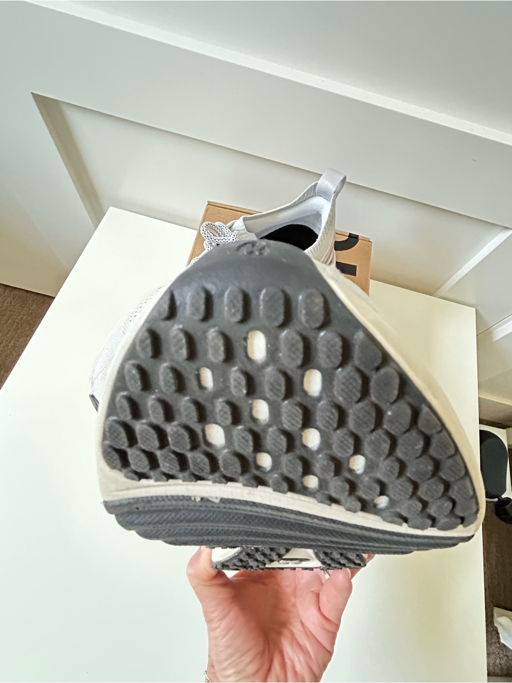 Lululemon Chargefeel 3 workout shoes - Picture 8 of 15